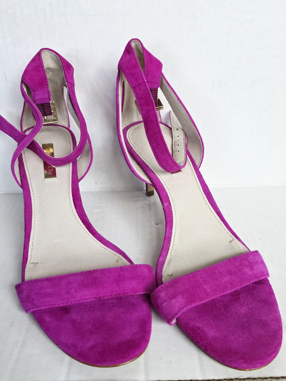Louise et Cie Fuchsia Suede Strappy Heels 7.5